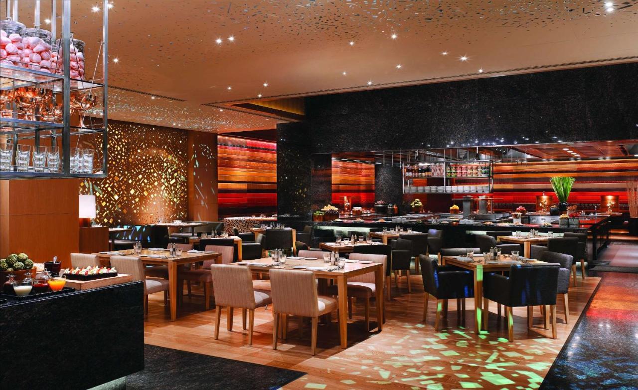 جراند حياة مومباي المظهر الخارجي الصورة The interior of the restaurant