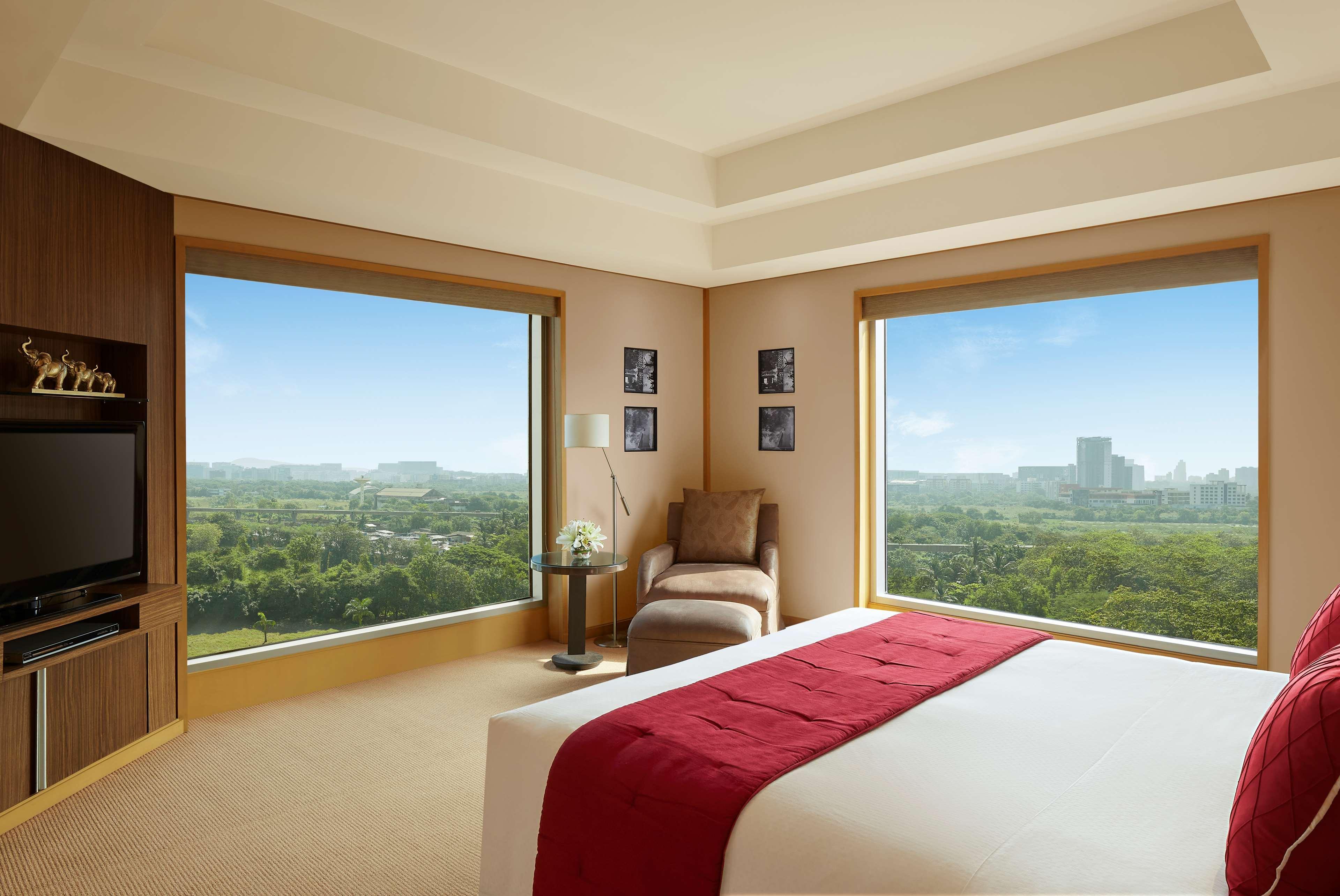 جراند حياة مومباي المظهر الخارجي الصورة A bedroom at The Oberoi, Mumbai