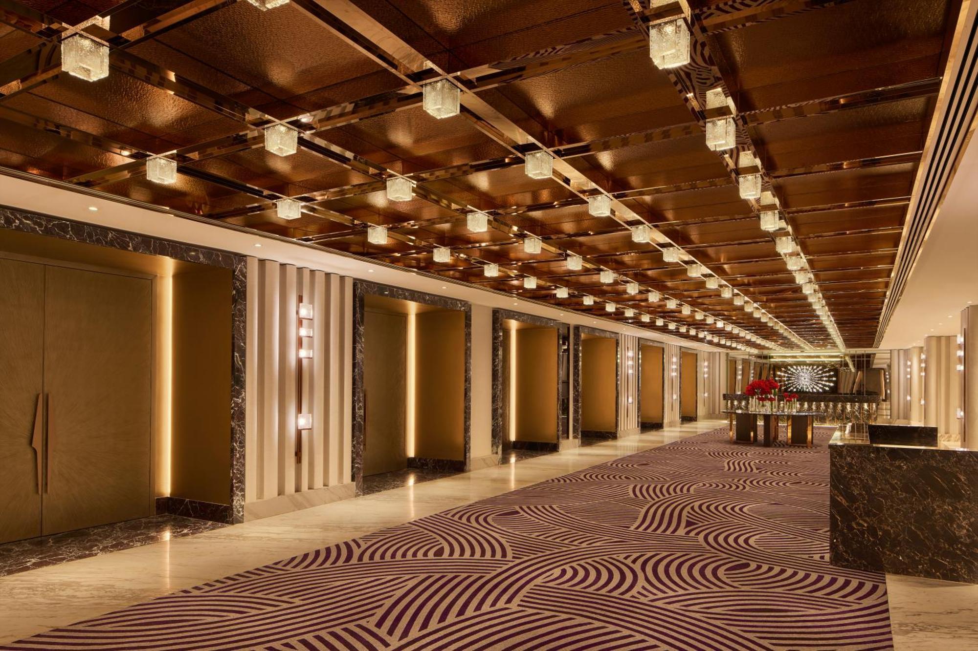 جراند حياة مومباي المظهر الخارجي الصورة The interior of the hotel